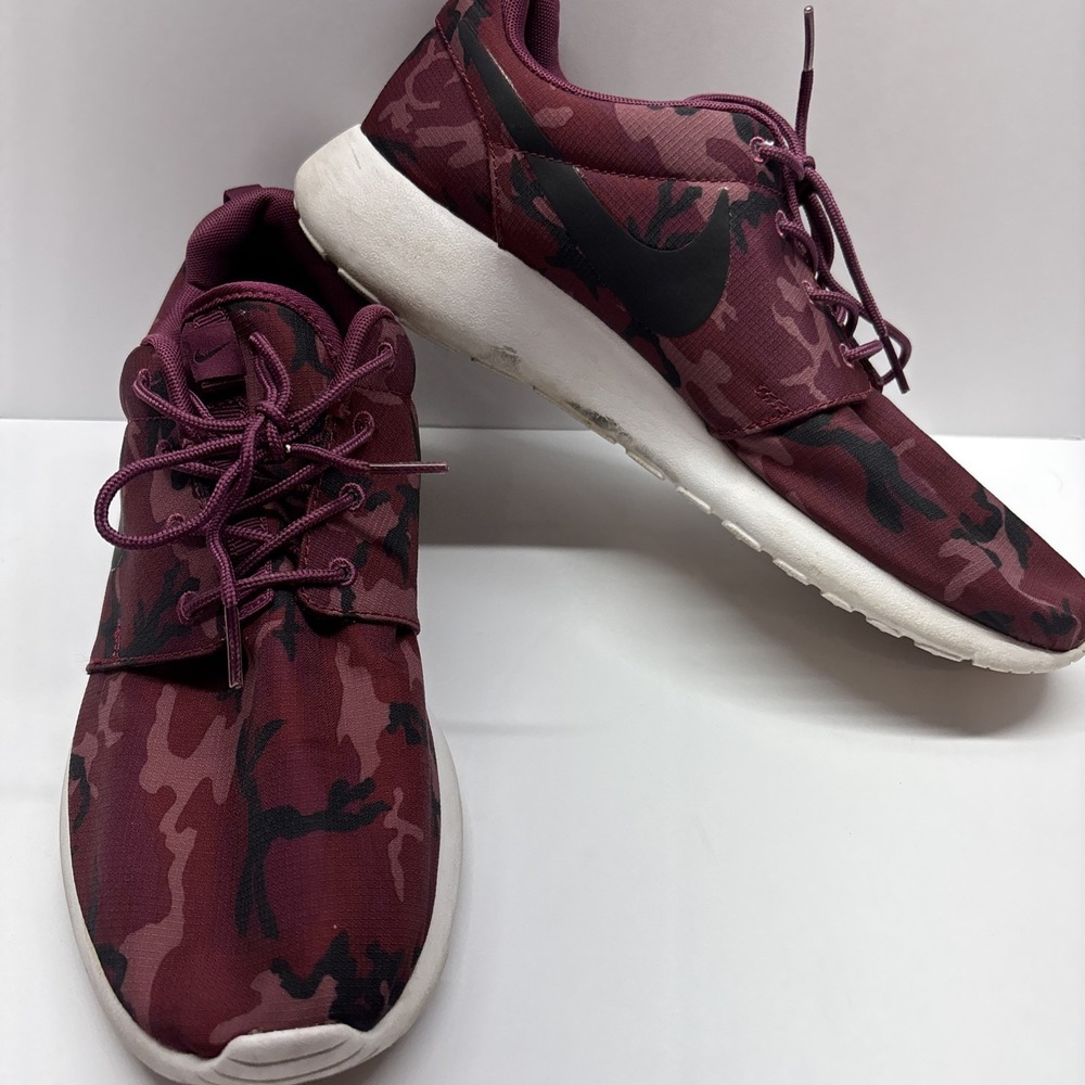 Men's 2014‎ Nike Roshe Run Print 'Red Camo' Lightweight Running Shoes Size 9